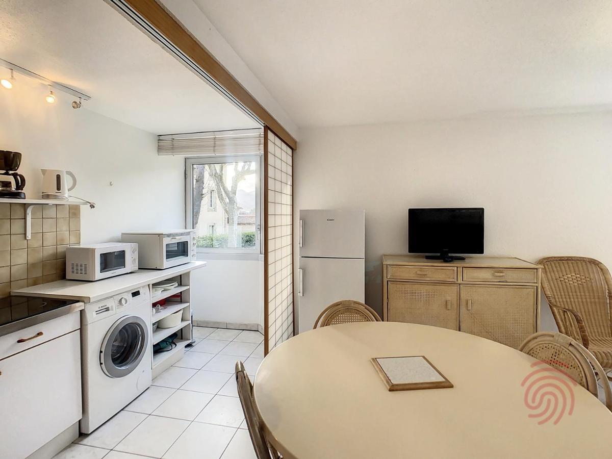 Appart F2 A Lamalou, Terrasse, Wifi, Animaux Acceptes, Proche Centre & Thermes - Fr-1-451-24 Buitenkant foto